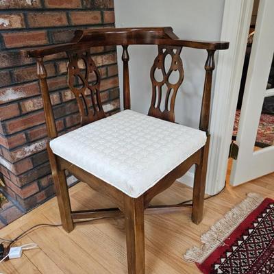 Sale Photo Thumbnail #100