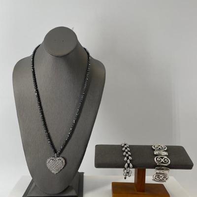 Sale Photo Thumbnail #375