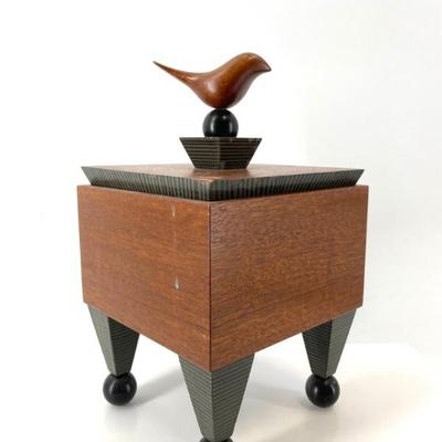 Sale Photo Thumbnail #303