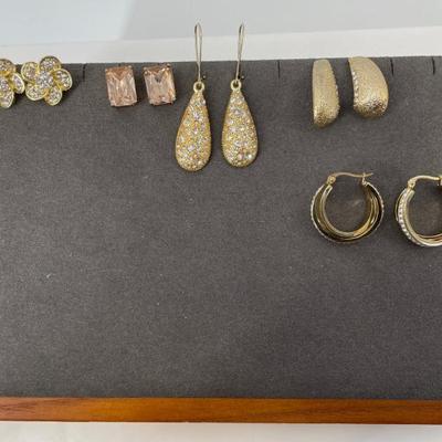 Sale Photo Thumbnail #387