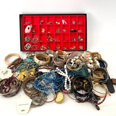 Sale Photo Thumbnail #42