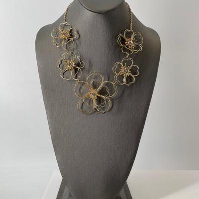 Sale Photo Thumbnail #367