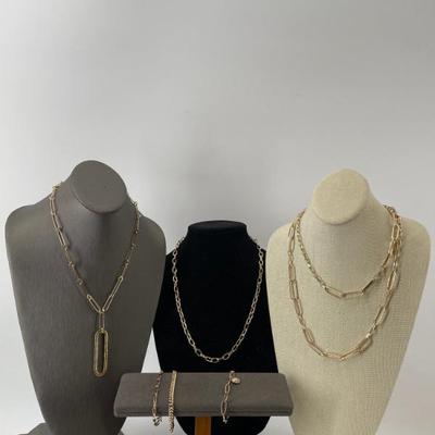 Sale Photo Thumbnail #348