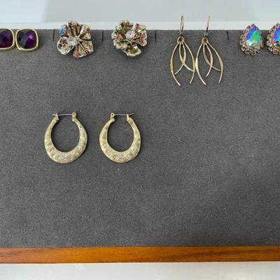 Sale Photo Thumbnail #403