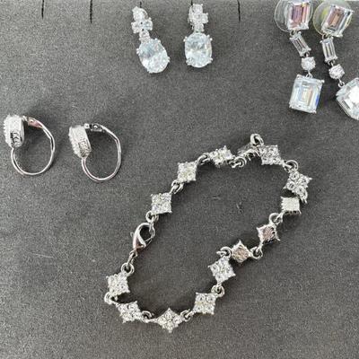 Sale Photo Thumbnail #58