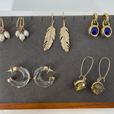 Sale Photo Thumbnail #394