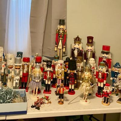 Sale Photo Thumbnail #32