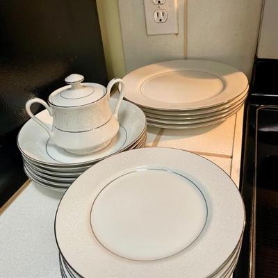 Sale Photo Thumbnail #52