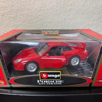 Italian Bburago Porsche 911 GT3 Strasse