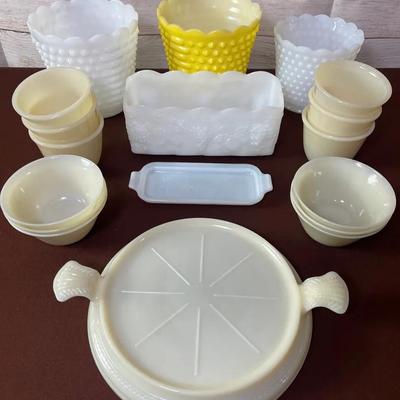 Vintage Kitchenware Lot: White & Yellow Pyrex, Fire-King, and Milk Glass Collection!