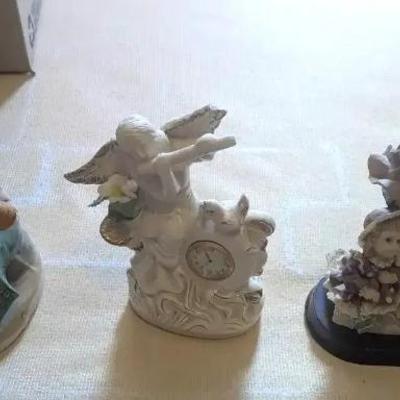 EAT288- Collectible Porcelain Figurines Lot 