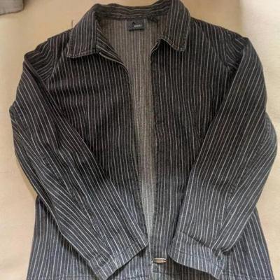 EAT237- large Mystery Lot Of Assorted Womens Clothes 