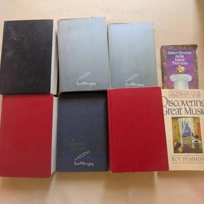EAT122- Lot of Ernest Hemingway & American History Books