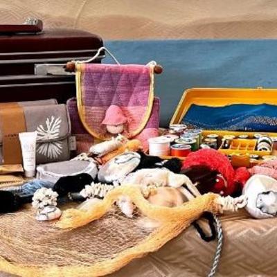 EAT110- Sewing & Travel Mystery Lot! 