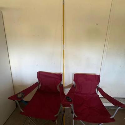 EAT335 Diving Spear And Two Lawn Chairs 