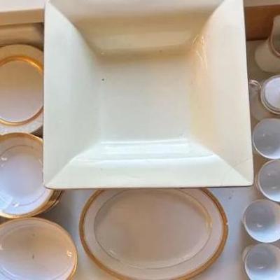 EAT022 - Gold And White Fine China Set