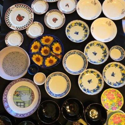 EAT097 - Assorted Dinner Plates And More 