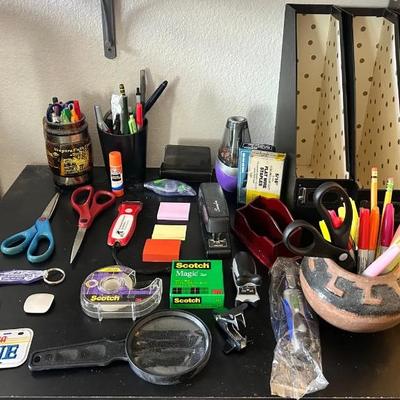 EAT283 - Office Supplies