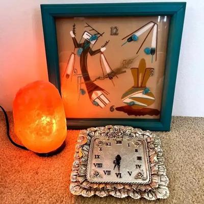 EAT116- Himalayan Salt Lamp & Decorative Clocks / Turquoise Art 