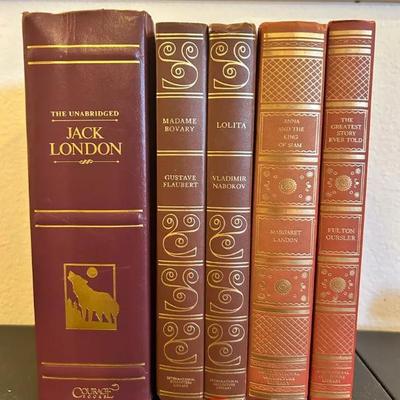 EAT370 - Hardback Books