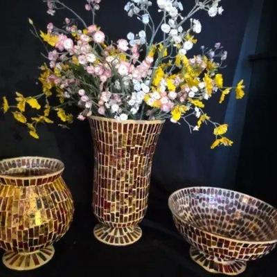 EAT358 - Three Decorative Vases 