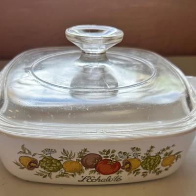 EAT011 - Plastic Kitchen Storage Containers