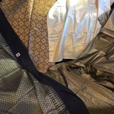 EAT255 - New Sari and Shoulder Wraps (4)