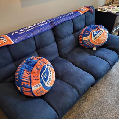 Sale Photo Thumbnail #4