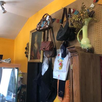 Sale Photo Thumbnail #32