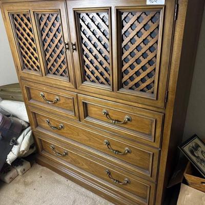 Sale Photo Thumbnail #217