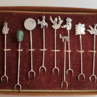 Sale Photo Thumbnail #478