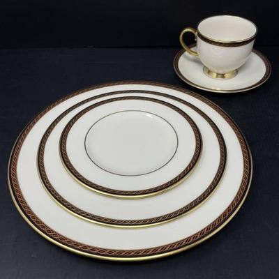 Sale Photo Thumbnail #82