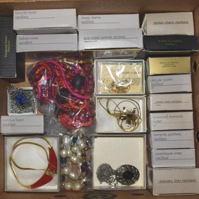 Sale Photo Thumbnail #154