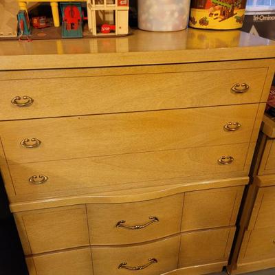 Sale Photo Thumbnail #197