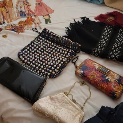 Sale Photo Thumbnail #108