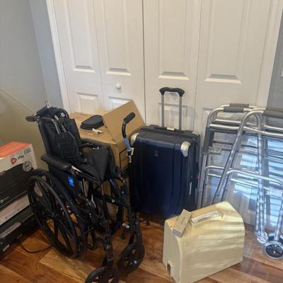 Sale Photo Thumbnail #46