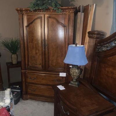 Sale Photo Thumbnail #3