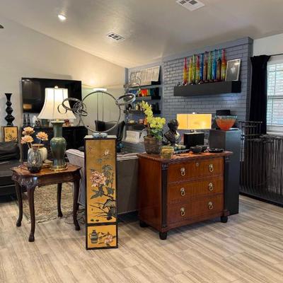 Sale Photo Thumbnail #3