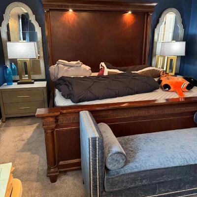 Sale Photo Thumbnail #236