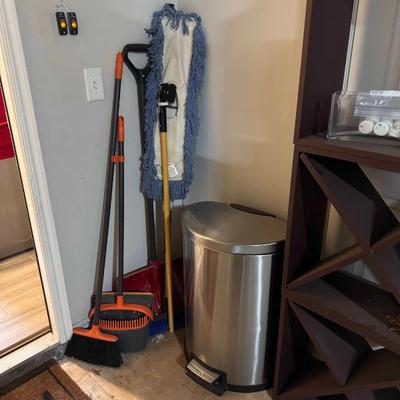 Sale Photo Thumbnail #278