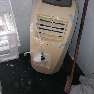 Sale Photo Thumbnail #55