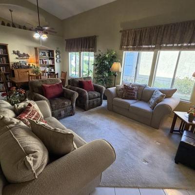 Sale Photo Thumbnail #4