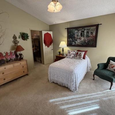 Sale Photo Thumbnail #5