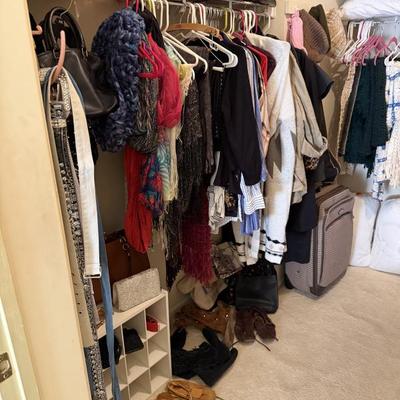 Sale Photo Thumbnail #9