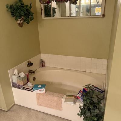 Sale Photo Thumbnail #101