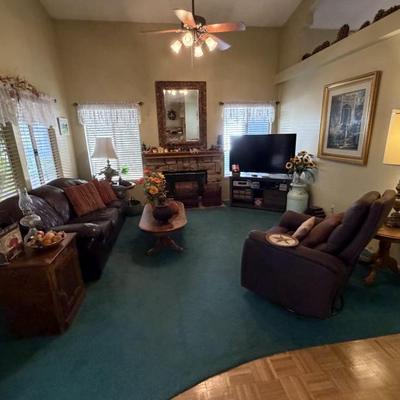 Sale Photo Thumbnail #2