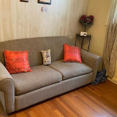 Sale Photo Thumbnail #78