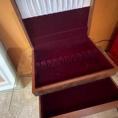 Sale Photo Thumbnail #71