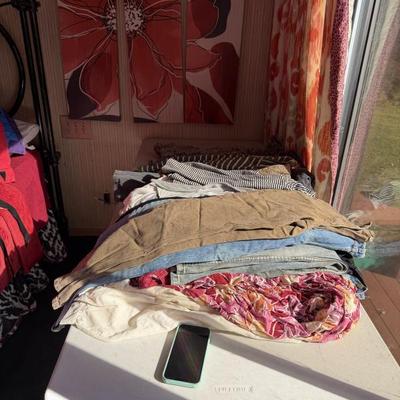 Sale Photo Thumbnail #105