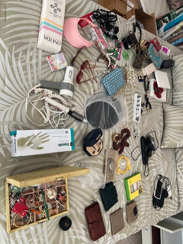 Sale Photo Thumbnail #117